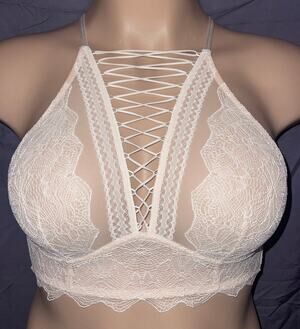 SMALL STRAPPY WHITE LACE VICTORIA'S SECRET BRALETTE